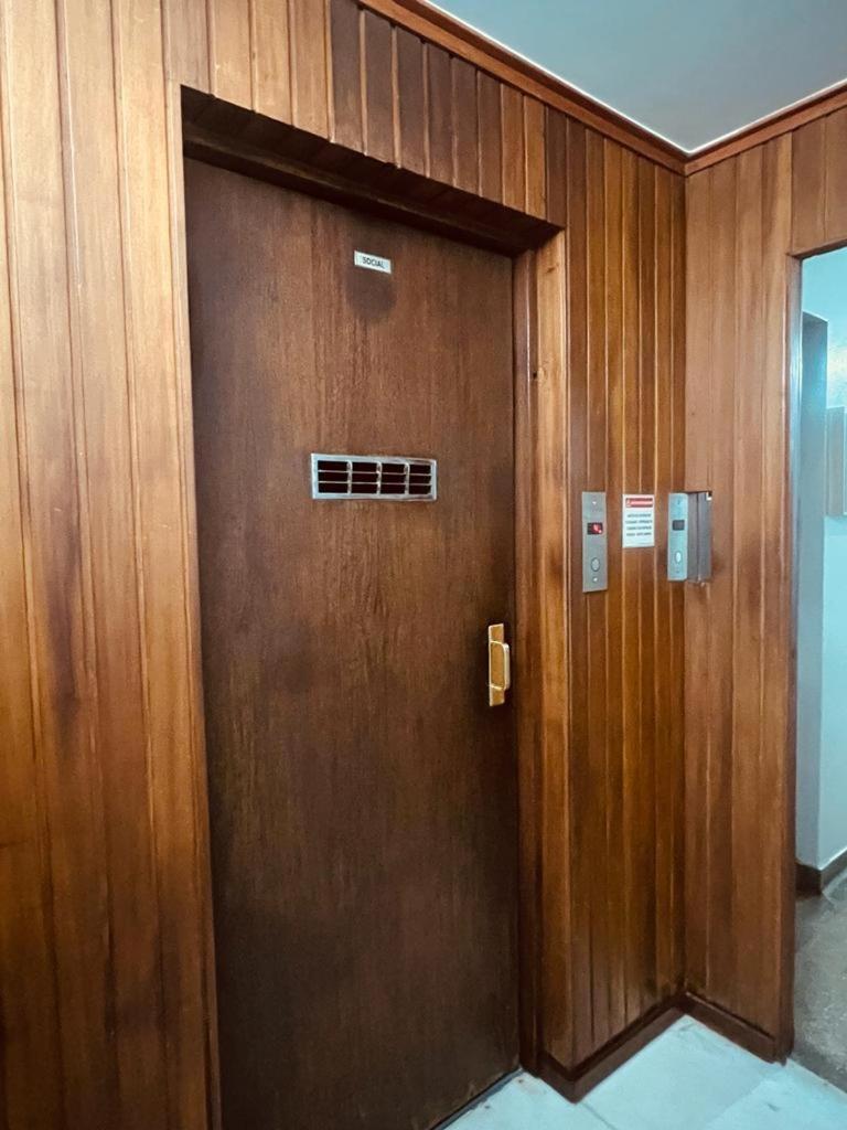 MARAVILHOSO QUARTO E SALA até 4 PESSOAS NO LEBLON na Av ATAULFO DE PAIVA Río de Janeiro Exterior foto